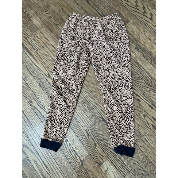 ROOM SERVICE Leopard Pajama Jogger Set - Size S - Picture 7 of 8